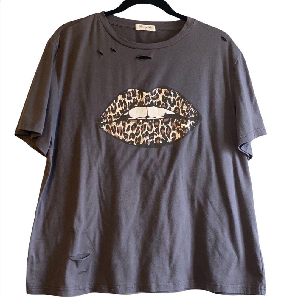 Blooming Jelly leopard lips distressed short sleeve T-shirt womens size XL